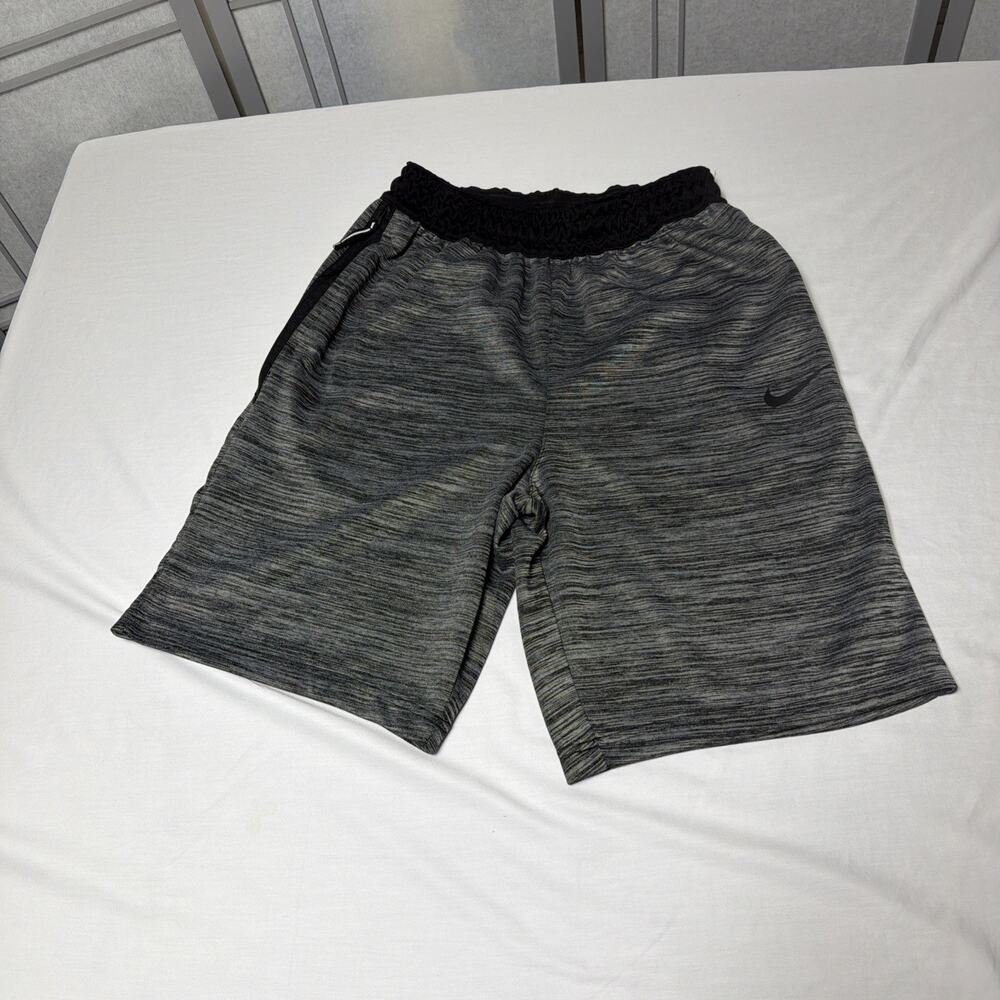 Men’s Nike Spotlight Dri-Fit Basketball Shorts- Size M - Gray/Black Spacedye